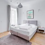 Charming Vatican With Balcony 6b Διαμέρισμα